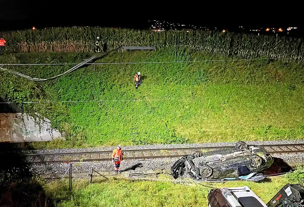 Sirnach TG – Nach Selbstunfall auf Bahntrasse gestürzt