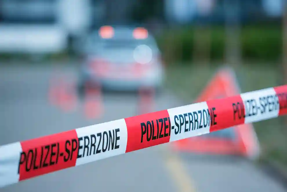 Hombrechtikon ZH – Eine verletzte Person nach Küchenbrand
