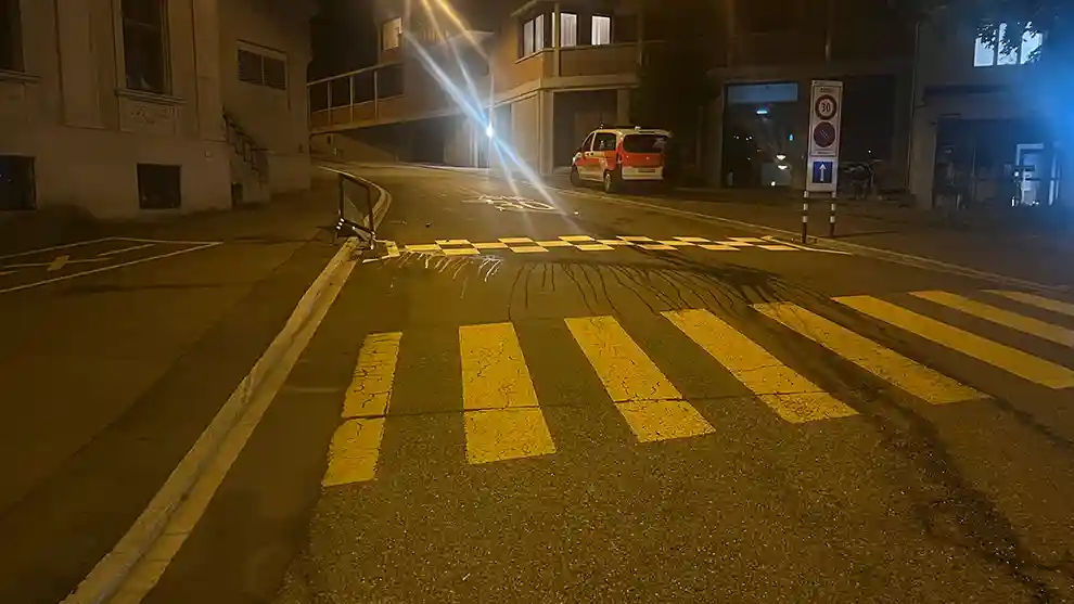 St. Gallen – Fahrunfähig gegen Verkehrstafel gefahren