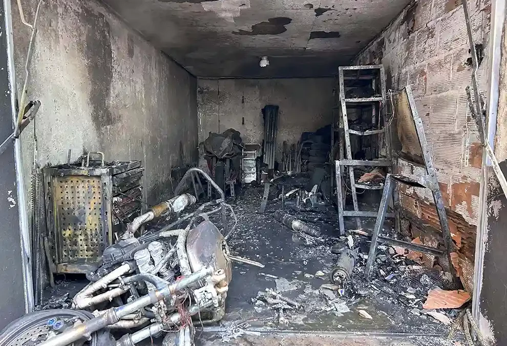 Rapperswil-Jona SG – Verletzter Mann nach Brand in Garage