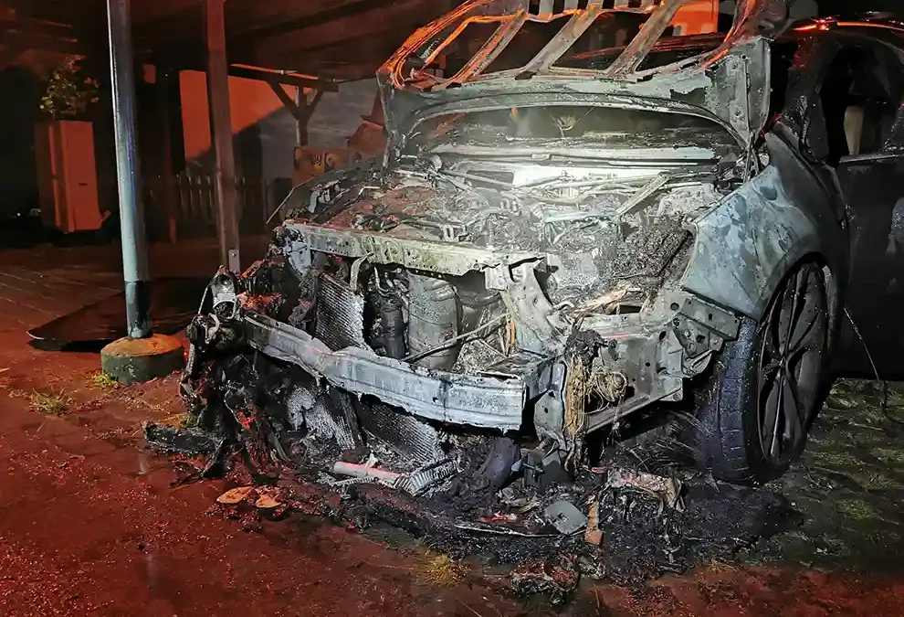 Gachnang TG – Auto in Brand geraten