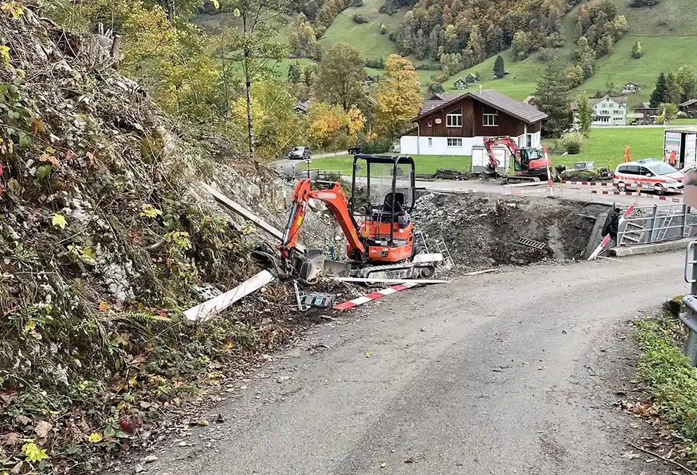 Alt St. Johann – Unfall mit Motorkarren