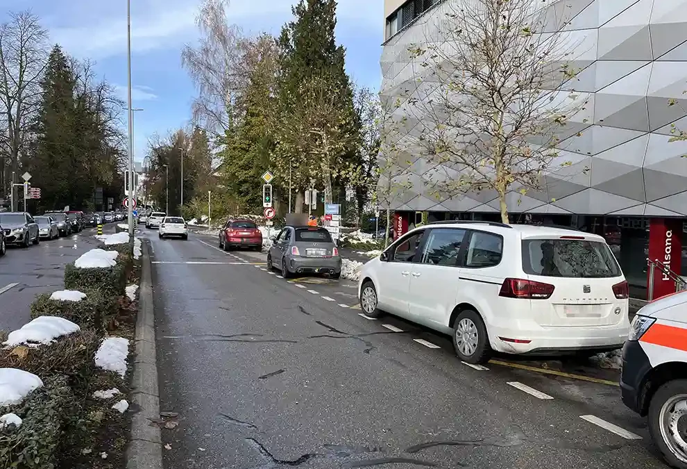 Rapperswil SG – Auffahrkollision mit drei Autos