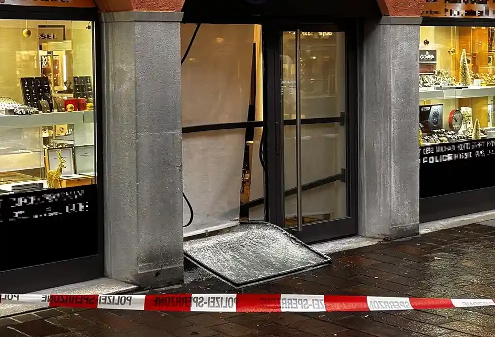 Winterthur ZH – Einbruchdiebstahl in ein Schmuckgeschäft