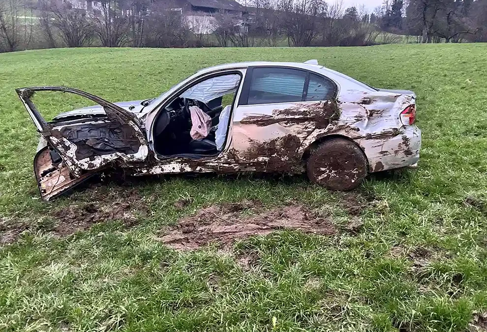 St. Pelagiberg TG – Mit Auto überschlagen