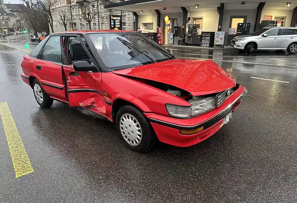 Unfall infolge Vortrittsmissachtung SG