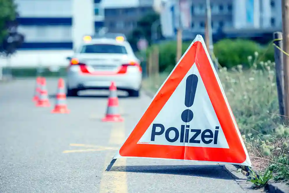 Steinmaur ZH – Zwei Verletzte bei Wohnungsbrand