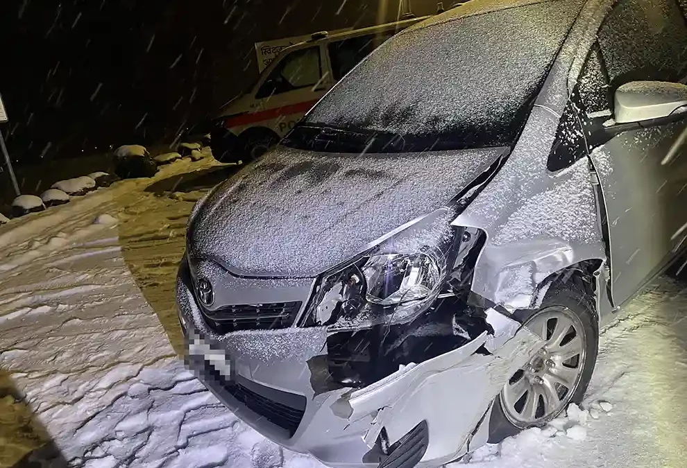 Kaltbrunn SG – Fahrunfähig Verkehrsunfall verursacht