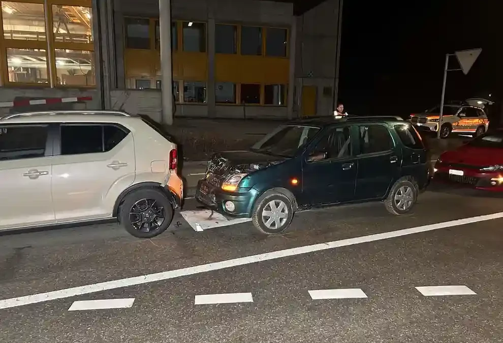 Appenzell Ausserrhoden – Auffahrkollision mit zwei Personenwagen