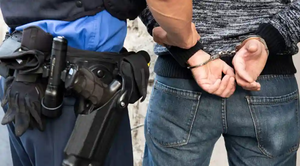 Wettingen AG – Mutmassliche Taschendiebe verhaftet