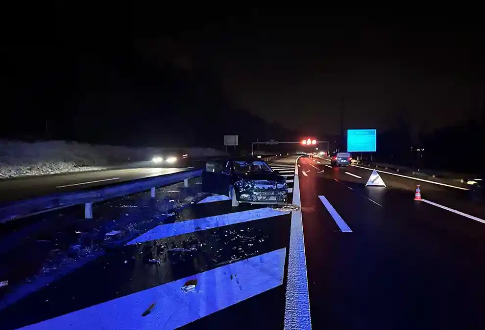 A3 Pfäffikon ZH – Selbstunfall auf Autobahn – Auskunftsperson gesucht