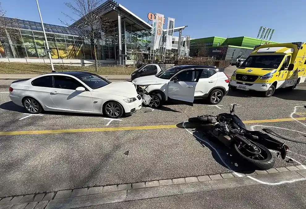Stadt St. Gallen SG – Zwei Personen nach Unfall hospitalisiert