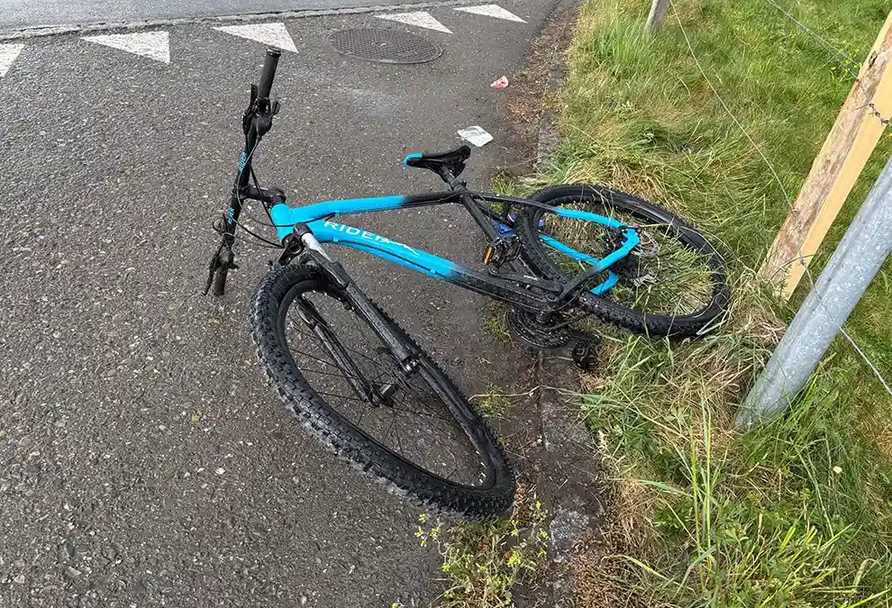 Marbach SG – Unfall zwischen Auto und Velo