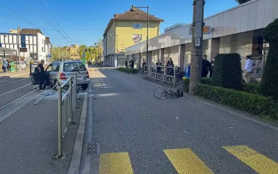 Basel-Landschaft – Kollision zwischen Personenwagen und Fussgänger – Polizei sucht Zeugen