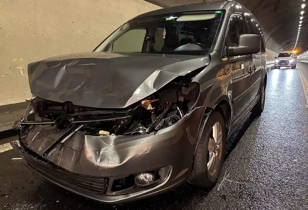 Eschenbach SG – Auffahrkollision mit vier Autos auf Autobahn