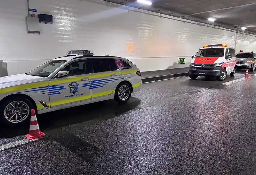 Polizeikontrollen im Grenzgebiet Zürich / Aargau