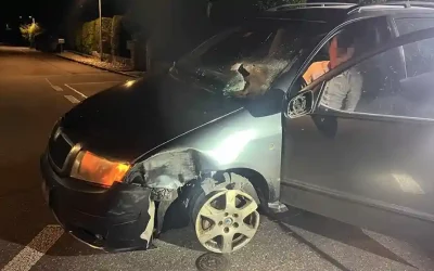 Döttingen AG – Stark beschädigtes Auto angehalten – Fahrer ohne Ausweis und betrunken
