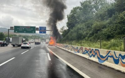 Fahrzeugbrand erfordert Feuerwehreinsatz – Basel-Landschaft