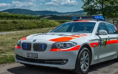 Neuhausen am Rheinfall SH – Zeugenaufruf zu Autobeschädigung