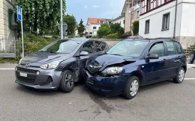 Seengen AG – Vortritt missachtet – eine Person verletzt