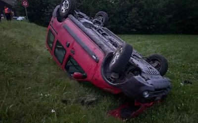 Brunnadern SG – Fahrunfähig, ohne Führerausweis Unfall verursacht