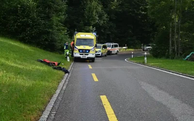 Oberhelfenschwil SG –  Selbstunfall mit Elektro-Kleinmotorrad