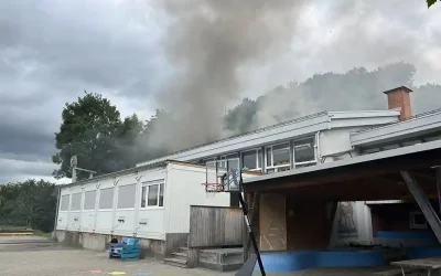 Diepflingen BL – Dachstockbrand in Schule