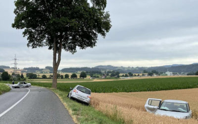Freiburg – Zwei Verkehrsunfälle in Marly und Düdingen