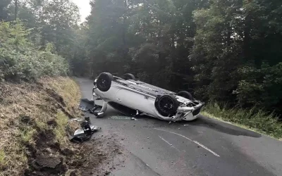 Zofingen AG – Auto landet bei Selbstunfall auf dem Dach