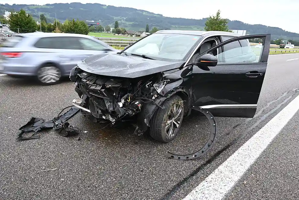 Widnau SG – Selbstunfall auf Autobahn