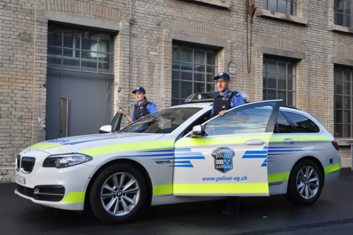 Suhr/N1R AG – Kollision mit schwererem Folgeunfall resultierte verletzte Personen