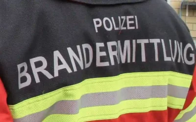 Biberist SO – Brand in Batterierecyclingfirma erfordert grosses Aufgebot an Einsatzkräften