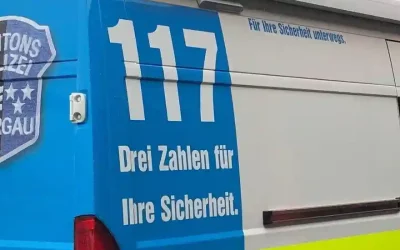 Oberentfelden AG – Seitlich-frontale Kollision zwischen zwei Personenwagen